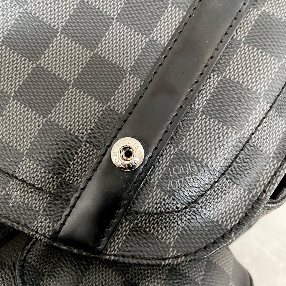 Louis Vuitton Christopher Backpack PM Damier LV - Picture 14 of 17